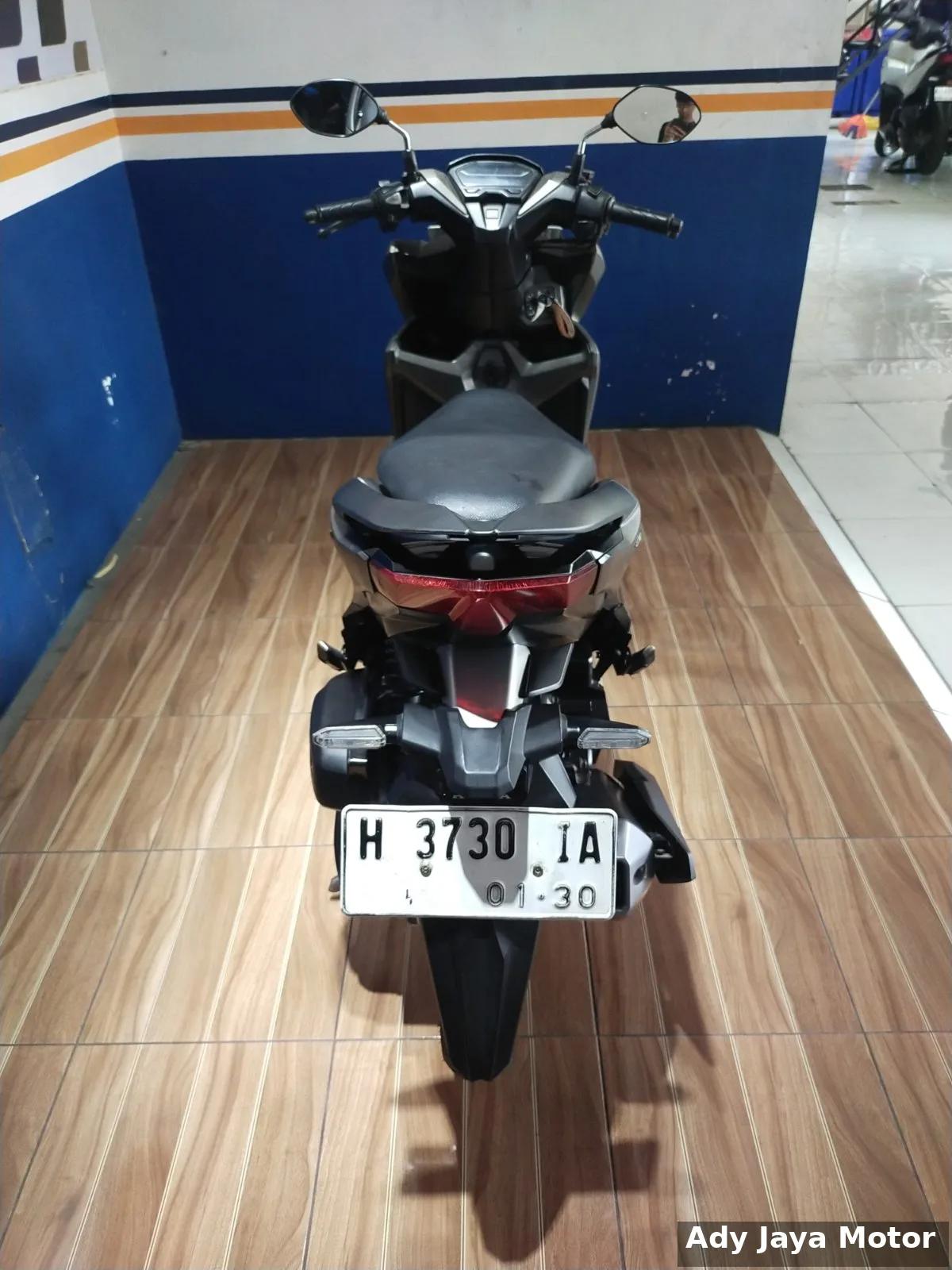 HONDA VARIO 125 ESP ISS 2019 - foto 6